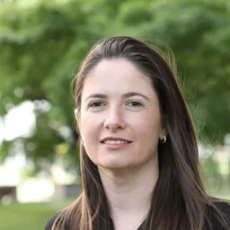 Dr. Silvia Barbosa